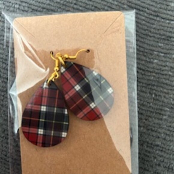 Plaid Teardrop Earrings - NWT - Picture 1 of 3